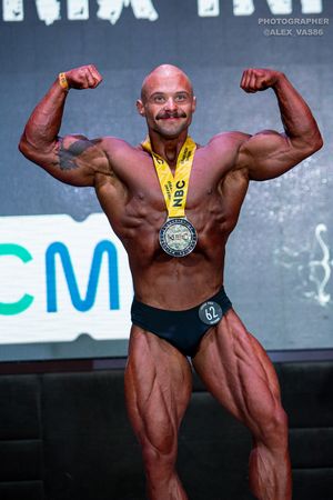 CLASSIC PHYSIQUE 178